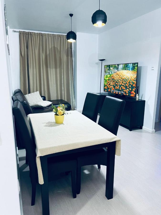 Apartamento Coman Av Rey Juan Carlos I Appartement Torrent  Buitenkant foto