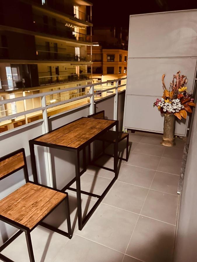 Apartamento Coman Av Rey Juan Carlos I Appartement Torrent  Buitenkant foto